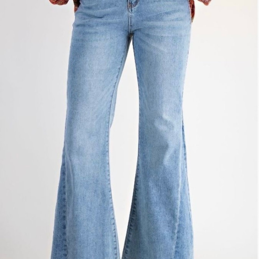 Women's Easel Flare leg Elastic waist Denim Jeans